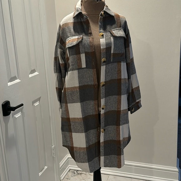 207. Plaid Print Shacket Jacket,Button Front Long Sleeve Mid Length - Picture 5 of 10